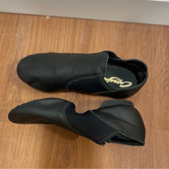 🆕wob Capezio E series slip on jazz shoes, black, Sz 6 - Picture 4 of 11